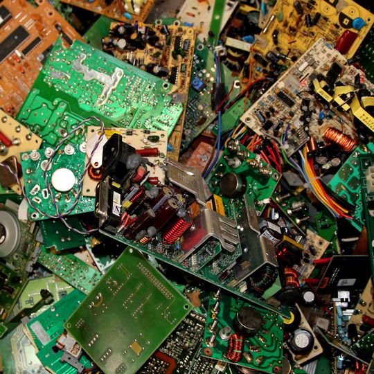 Class III PCBs = circuit boards with larger components such as capacitors, transformers and heat sinks with few chips and contacts containing precious metals. Mostly from consumer electronics, monitors, televisions and cars.
